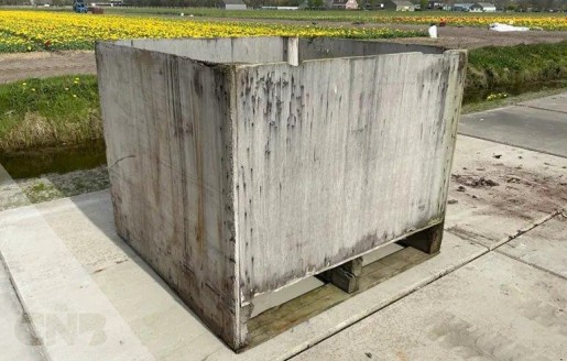 Foto van Kuubskisten *SNEL HALEN IS GELD BESPAREN*